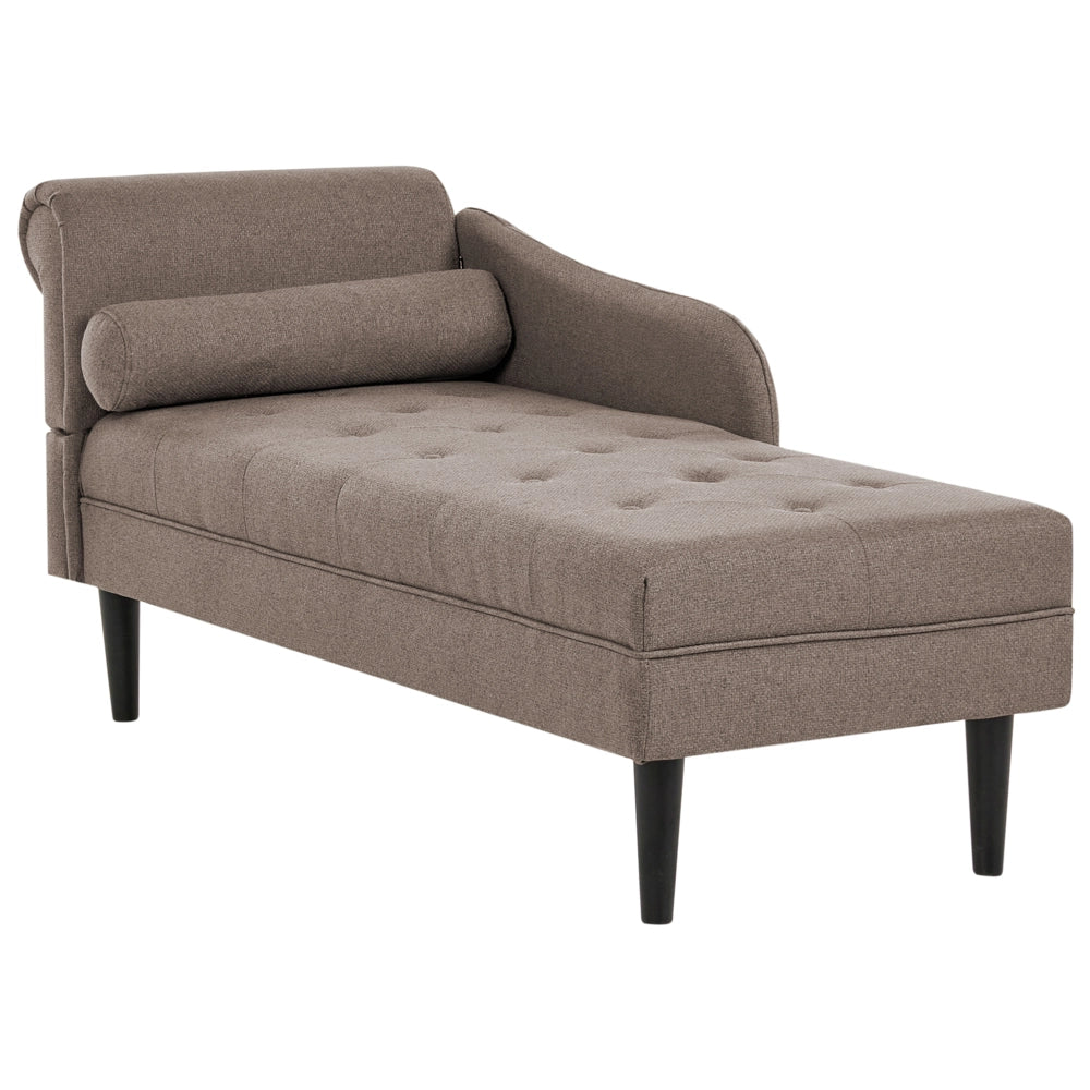 Chaise longue sinistra in tessuto tortora imbottita con cuscino facile da pulire, gambe in legno, soggiorno moderno