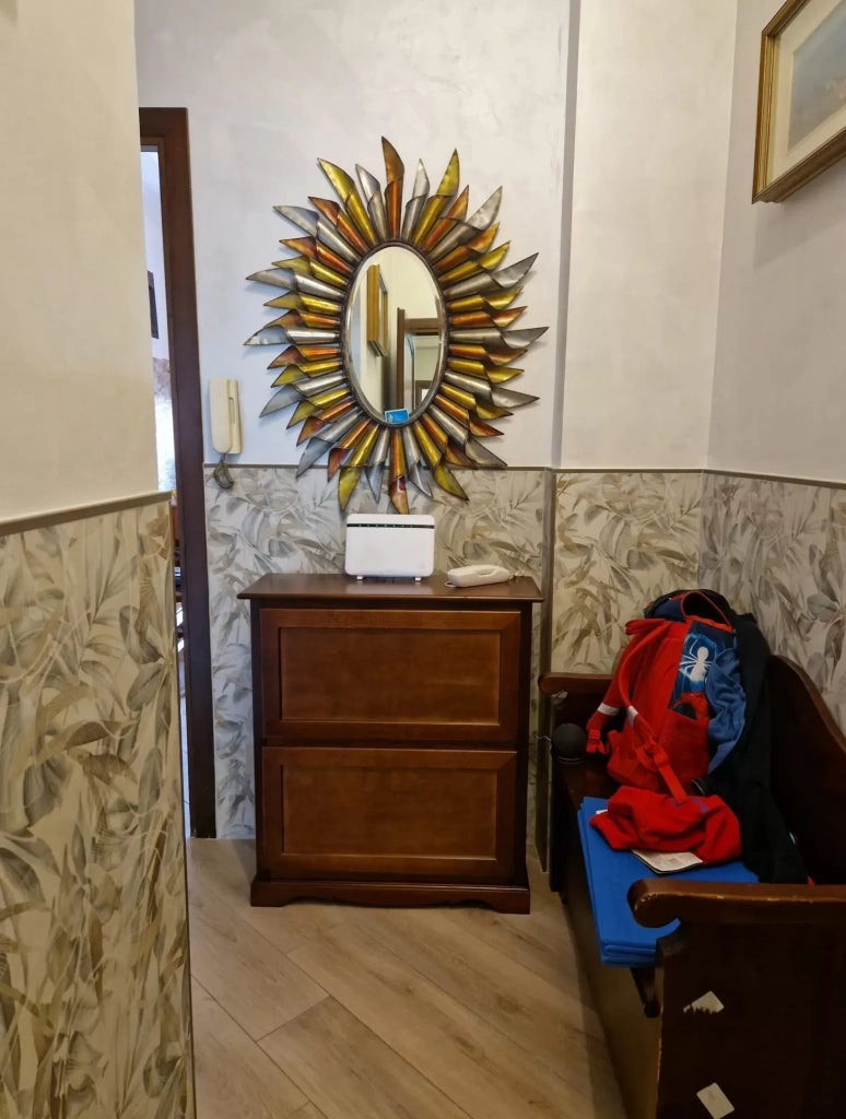 Scarpiera 2 ante ribalta arte povera legno tinta noce 79x30x90 (279) - Mobili 2G