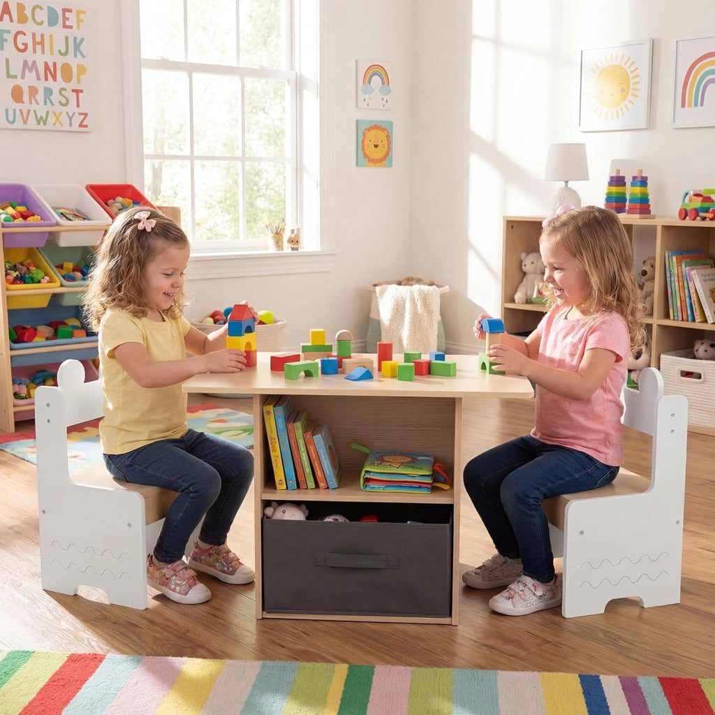 Set di Tavolo e 2 Sedie per Bambini 3+ Anni, Tavolo e 2 Sedie in Legno con Scomparti Doppio Lato e Cassetto Pieghevole in Tessuto, Ideale per Leggere, Giocare per Cameretta Bambini (Bianco)