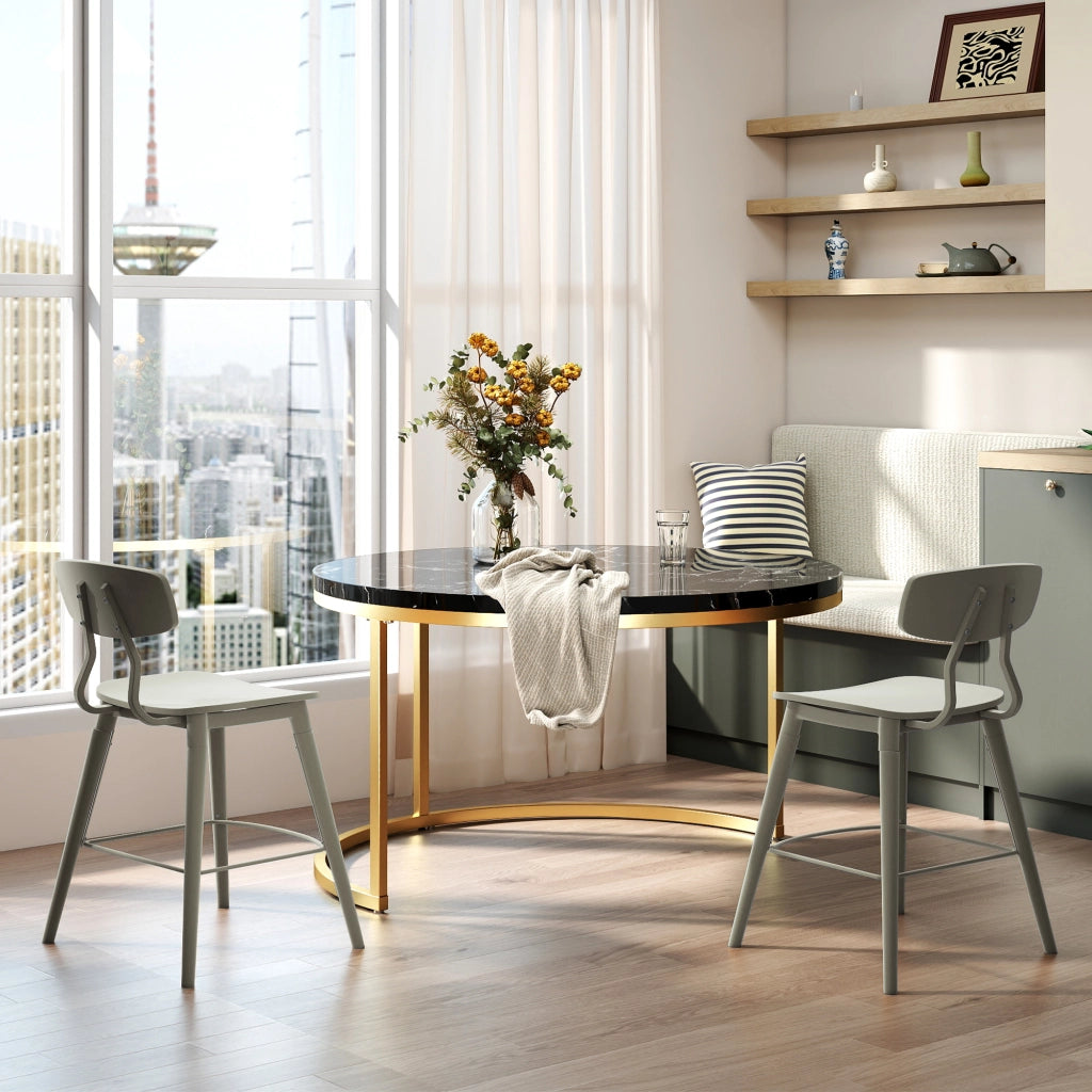 Set di 2 tavolini da salotto impilabili 80x80 cm e 60x60 cm nero e oro effetto marmo