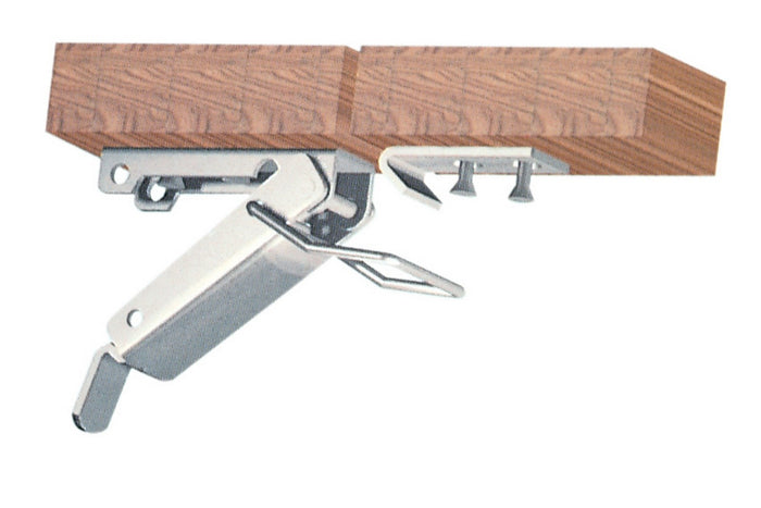 5blister blister chiusure a leva per tavolo mm.102 finitura nichel.(pz.2) cod:ferx.80298