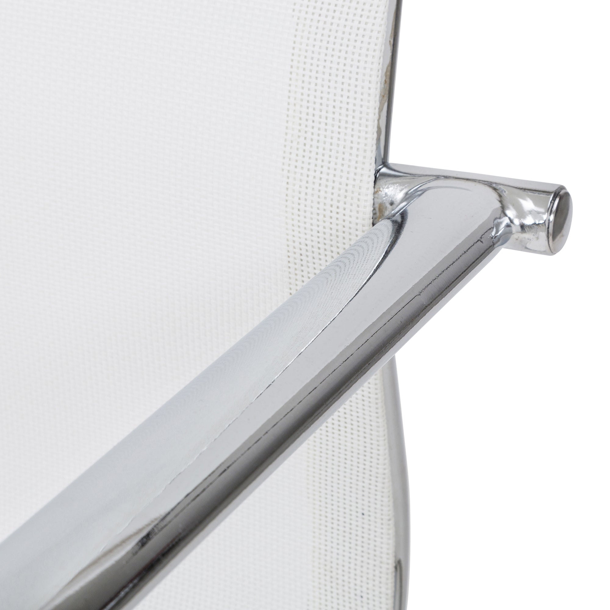 Poltrona Leila Pres Bianca In Maglin-56*54*104/114