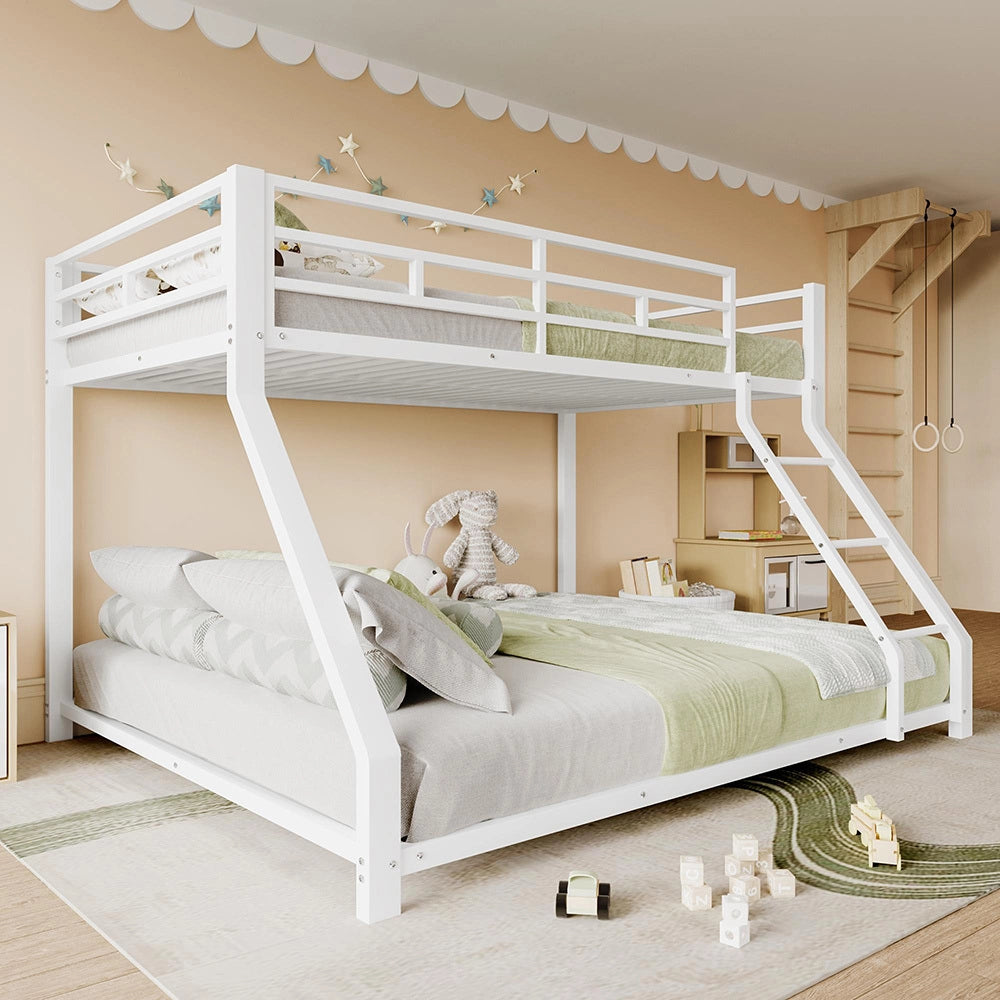 Letto a castello metallico 90+140x200cm - Xylo - bianco, EN747, sicuro