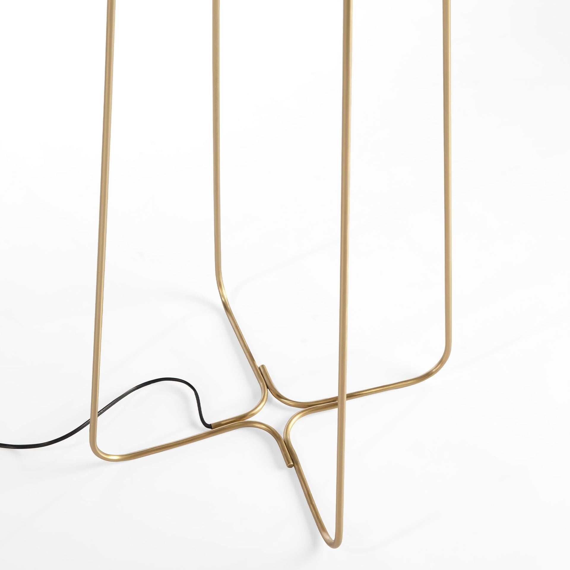 Lampada da terra in acciaio dorato e vetro bianco