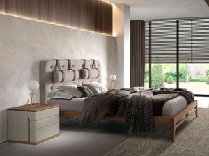 Lampada da tavolo in acciaio dorato e vetro bianco