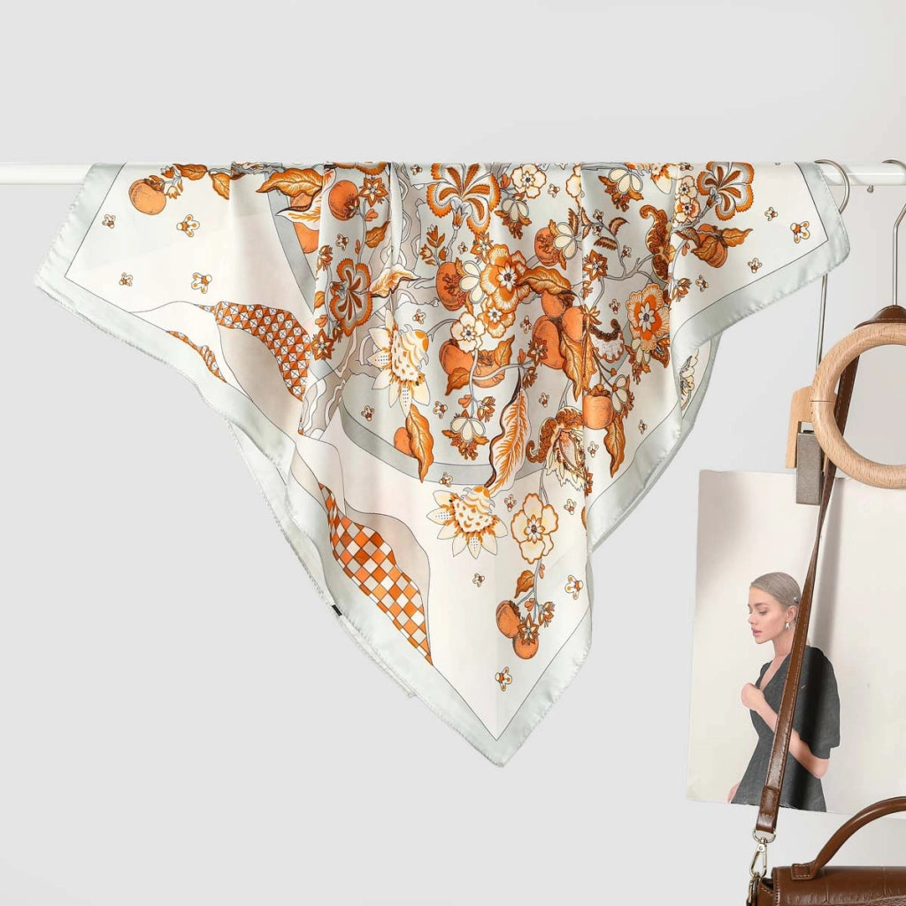 Nuova sciarpa da donna in seta stampata, stile coreano, sciarpa decorativa alla moda e versatile.