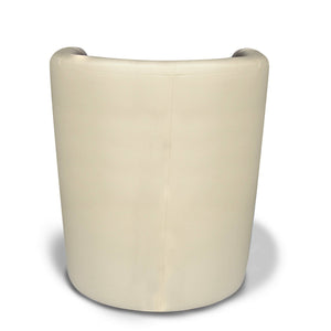 Poltrona Ago, Poltrona moderna con rivestimento in ecopelle, Seduta da soggiorno di design, Cm 64x63h79, Beige