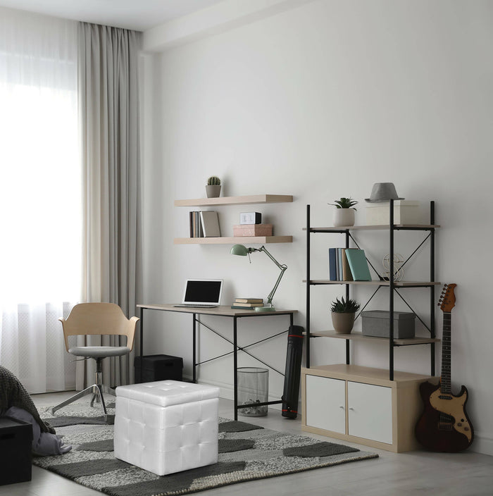 Pouf contenitore 0, Pouf portaoggetiti in ecopelle effetto trapuntato, Pouf poggiapiedi moderno per soggiorno, Cm 45x45h47, Bianco