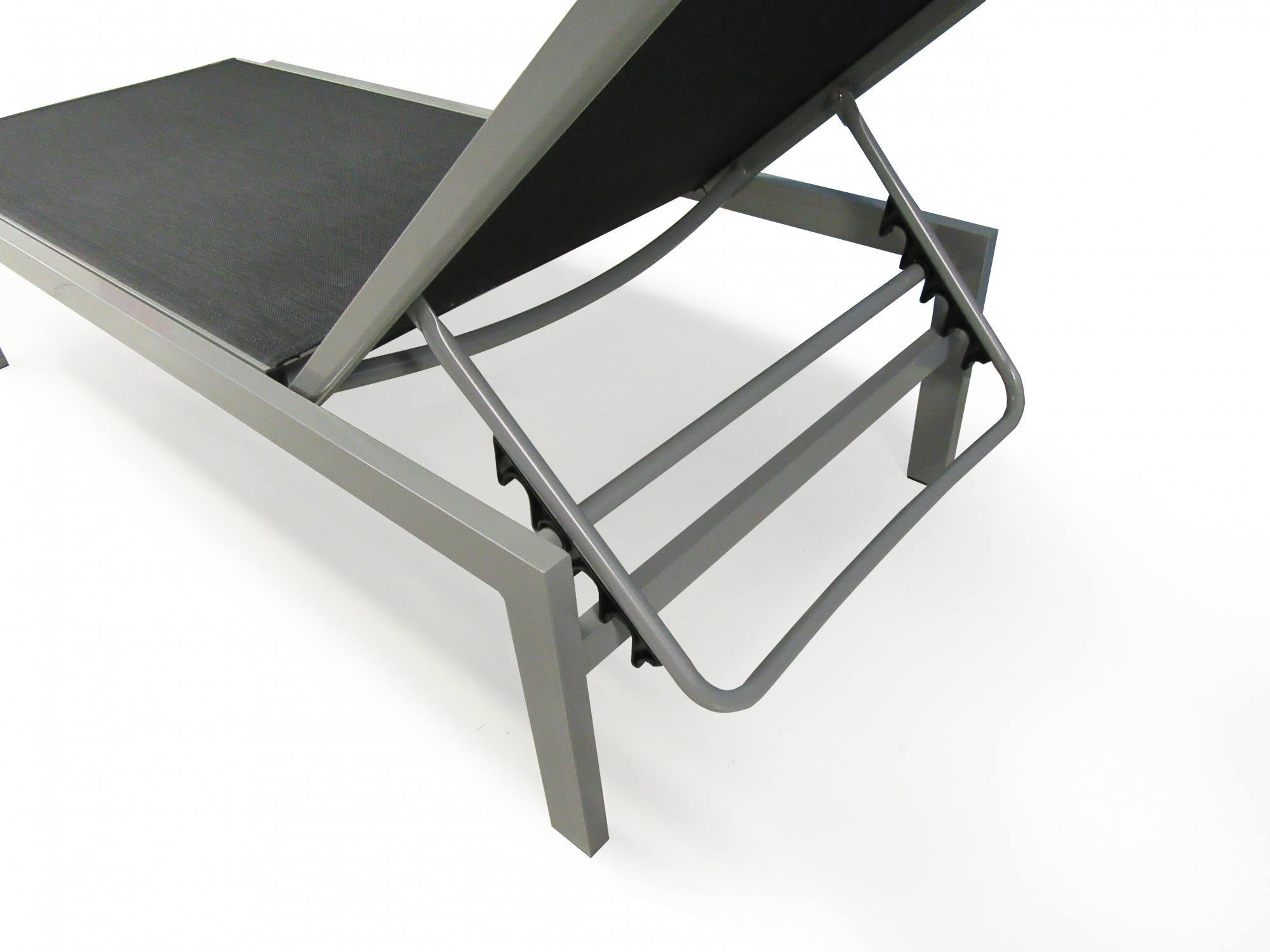 Lettino sole in alluminio e textilene, colore nero, Misure 69 x 37 x 194 cm