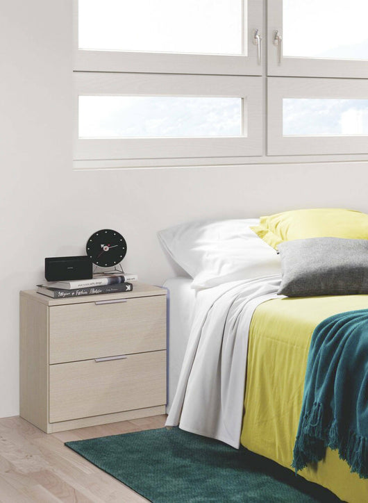 Comodino Artiglio, Comodino moderno a 2 cassetti, Tavolino da notte, ComÒ² basso per camera da letto, cm 38x34h45, Rovere