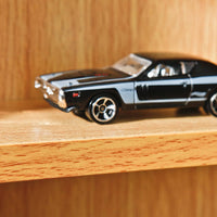 Vetrina con ripiani Dbooke, colore marrone, cm 10 x 60 x80.