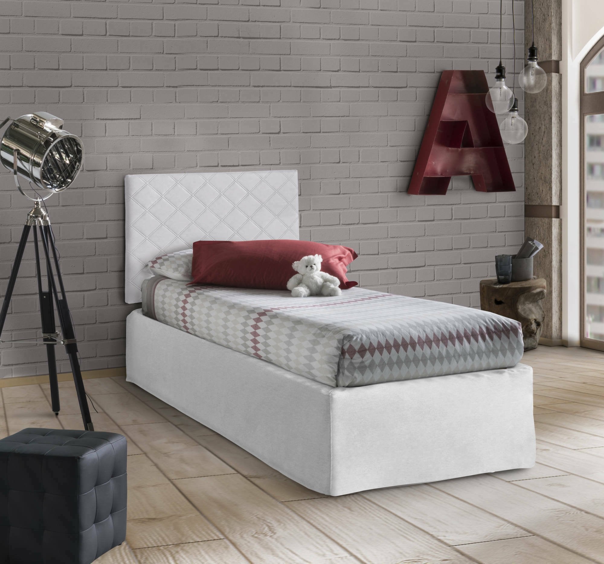 Letto singolo Ascra, Set testata in ecopelle con rete ortopedica e mantovana, Made in Italy, adatta a letto Singolo, materasso incluso, cm 80x190, Bianco