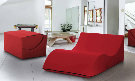 Letto pieghevole Amorina, Pouf trasformabile in letto matrimoniale, 100% Made in Italy, Pouf trasformabile in una chaise longue in ecopelle, cm 100x200h70, Rosso