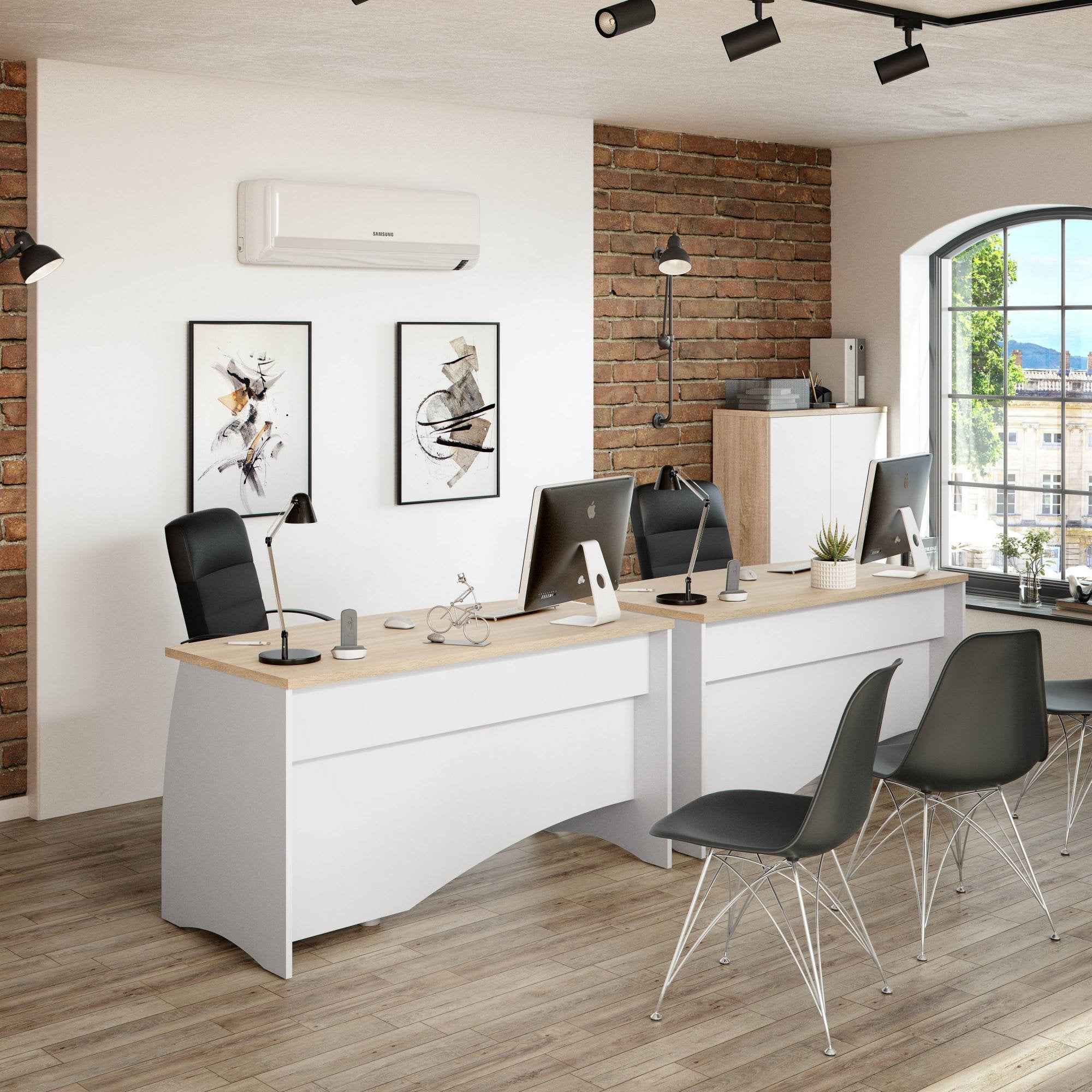 Scrivania Azziz, Scrittoio da ufficio, Tavolo da studio porta PC con 3 cassetti, cm 136x67h74, Bianco e Rovere