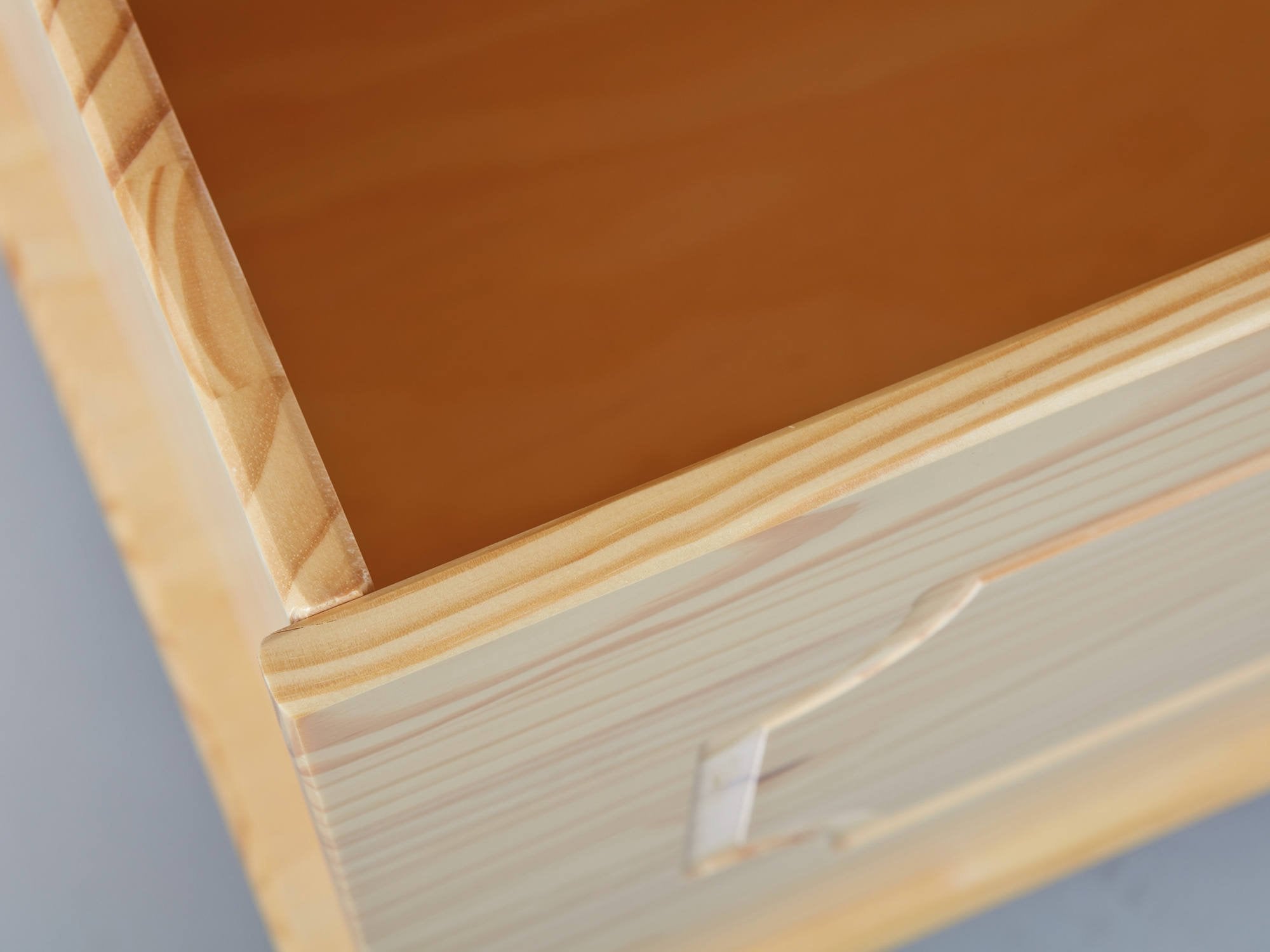 Panca Dtheegal, in pino massello color naturale, cm 89x47x53