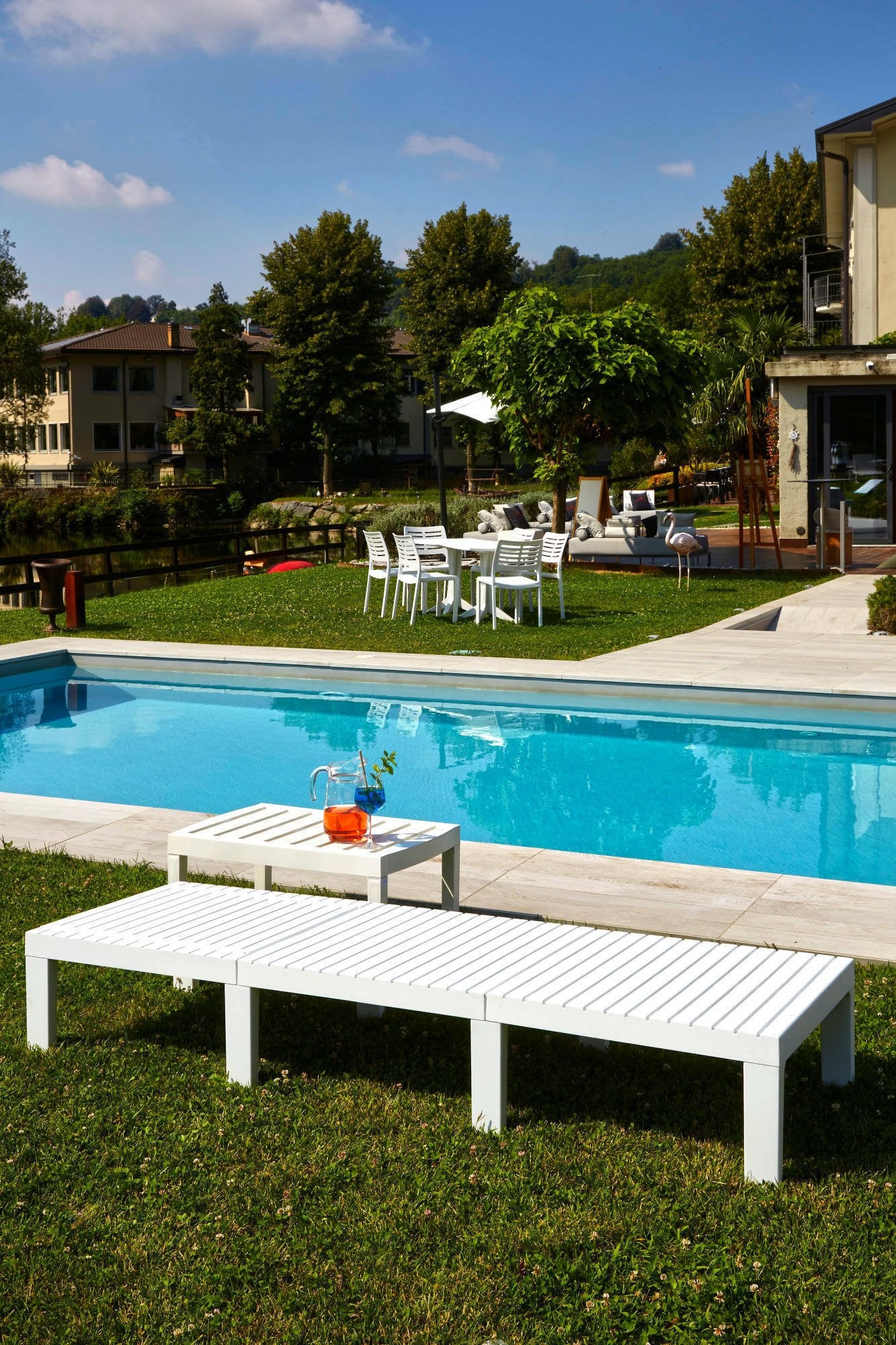 Lettino prendisole Ababahi, Sdraio da giardino regolabile, Lettino da esterno, 100 % Made in Italy, Cm 195x65h78, Bianco