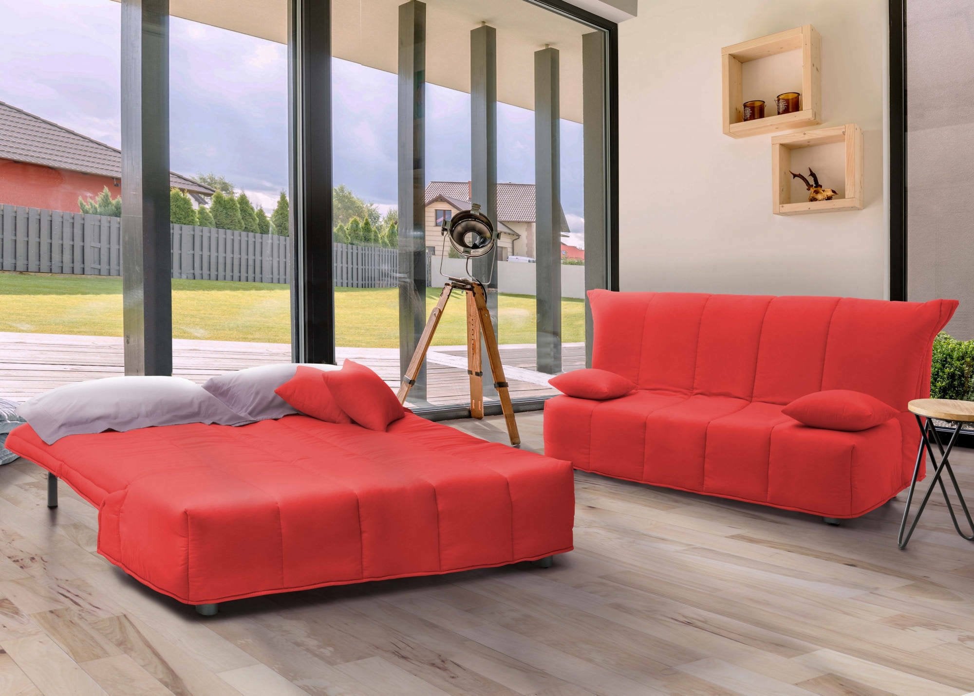 Divano Letto Antal, Divano a 3 posti, Made in Italy, SofÒ  Soggiorno con apertura a carrello con apertura a carrello, in tessuto imbottito, con cuscini inclusi, cm 165x90h85, colore Rosso