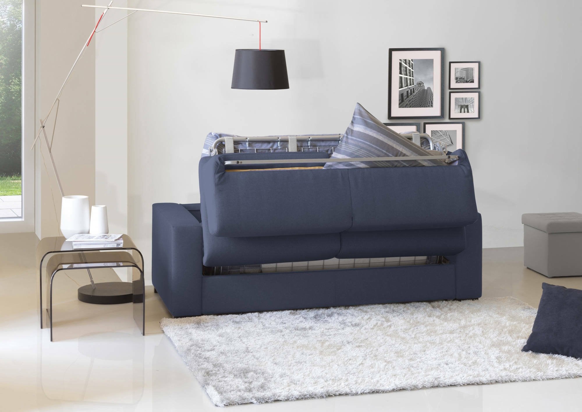 Divano Letto Zinnia, Divano a 3 posti, Made in Italy, SofÒ  Soggiorno con apertura girevole, in tessuto imbottito, con Braccioli slim, cm 200x95h90, Blu