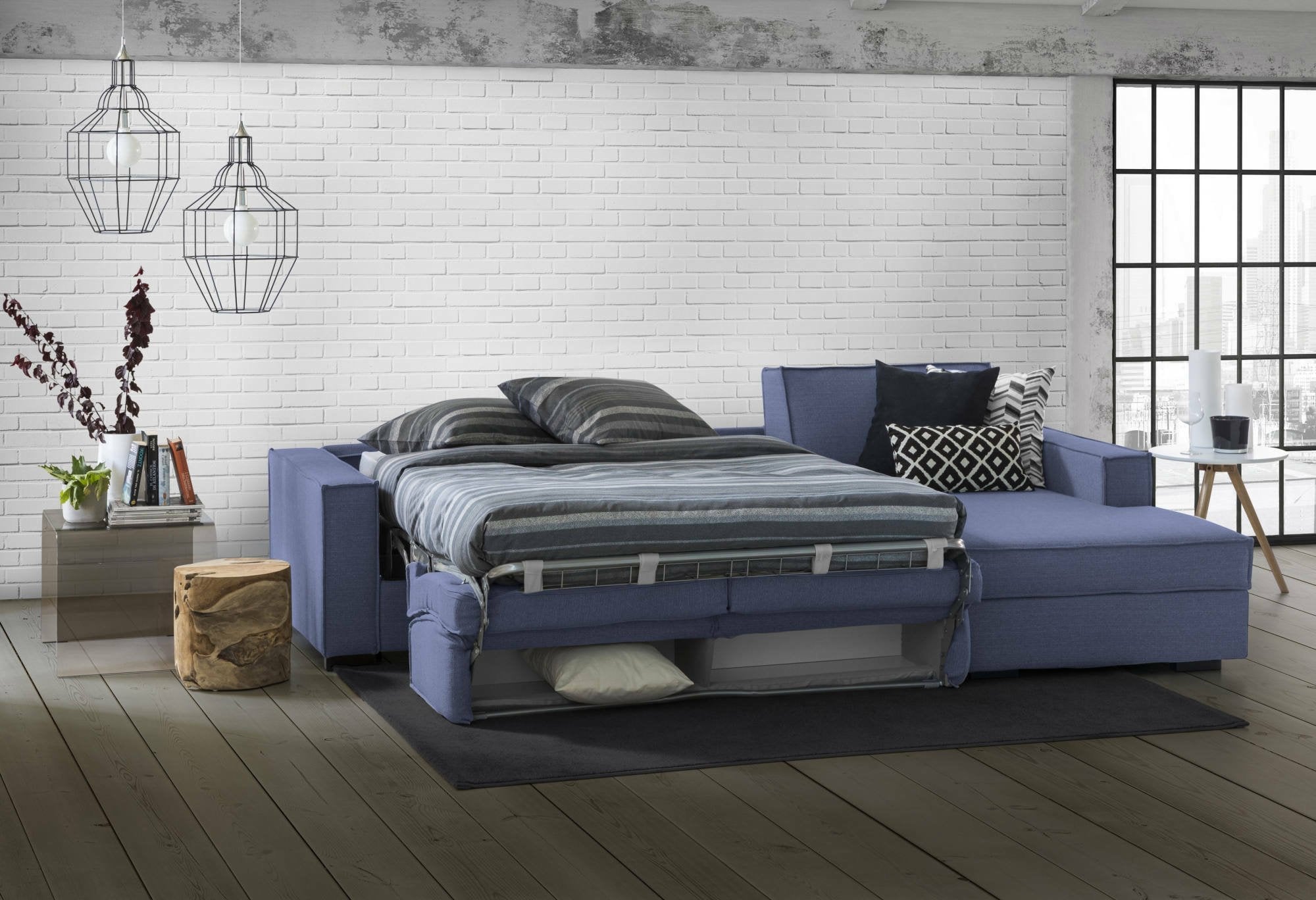 Divano Letto Afar, Divano ad angolo, Made in Italy, SofÒ  con apertura girevole, Penisola contenitore Destra, con Braccioli slim, cm 260x95h90, Blu