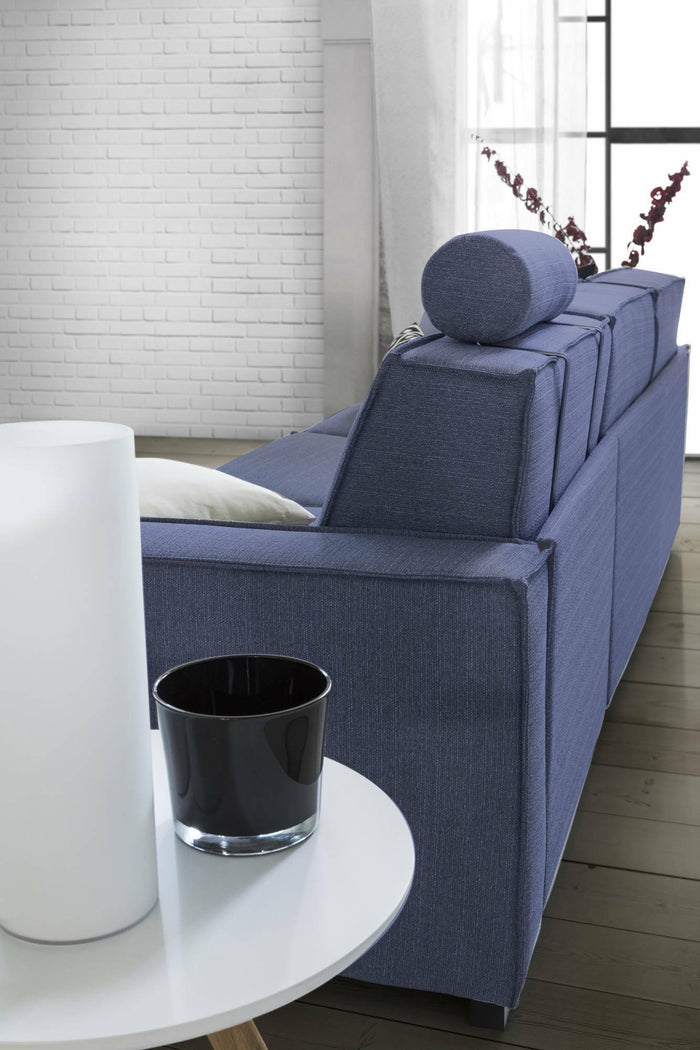 Divano fisso Eletta, Divano a 2 posti Large, Made in Italy, SofÒ  Soggiorno in tessuto, con Braccioli standard, cm 200x95h90, Blu