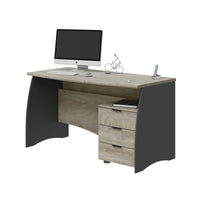 Scrivania Azziz, Scrittoio da ufficio, Tavolo da studio porta PC con 3 cassetti, cm 136x67h74, Rovere e Antracite