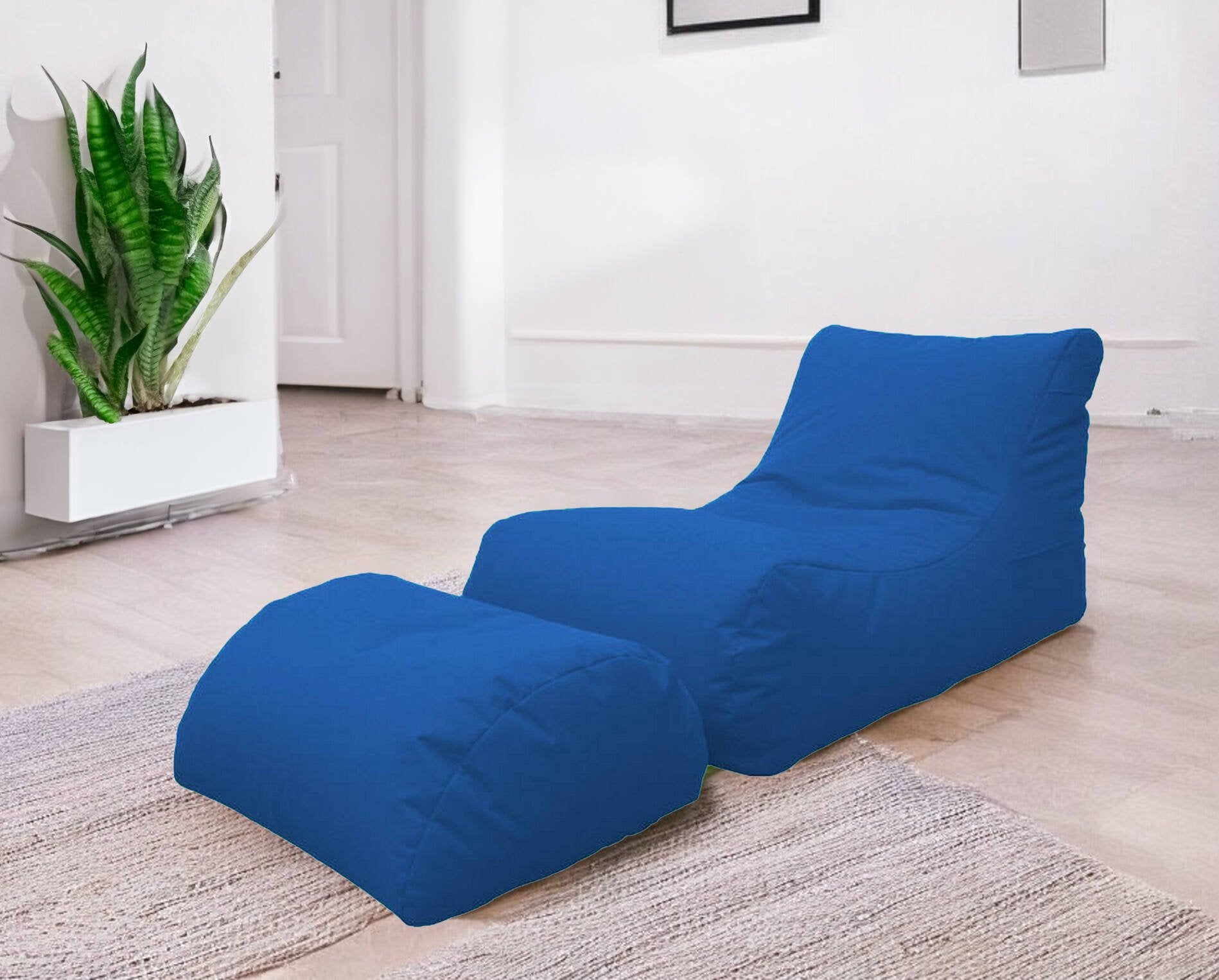 Chaise Longue moderna da Alton, Made in Italy, Poltrona con poggiapiedi in Nylon, Pouf imbottito per camera da letto, cm 120x80h60, colore Blu