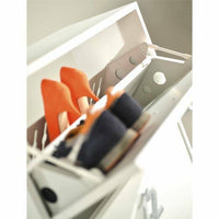 Scarpiera Adeindein, Mobile multiuso da ingresso con 4 ante a ribalta, Armadietto portascarpe a doppia profonditÒ , Made in Italy, Cm 67x28h147, Bianco