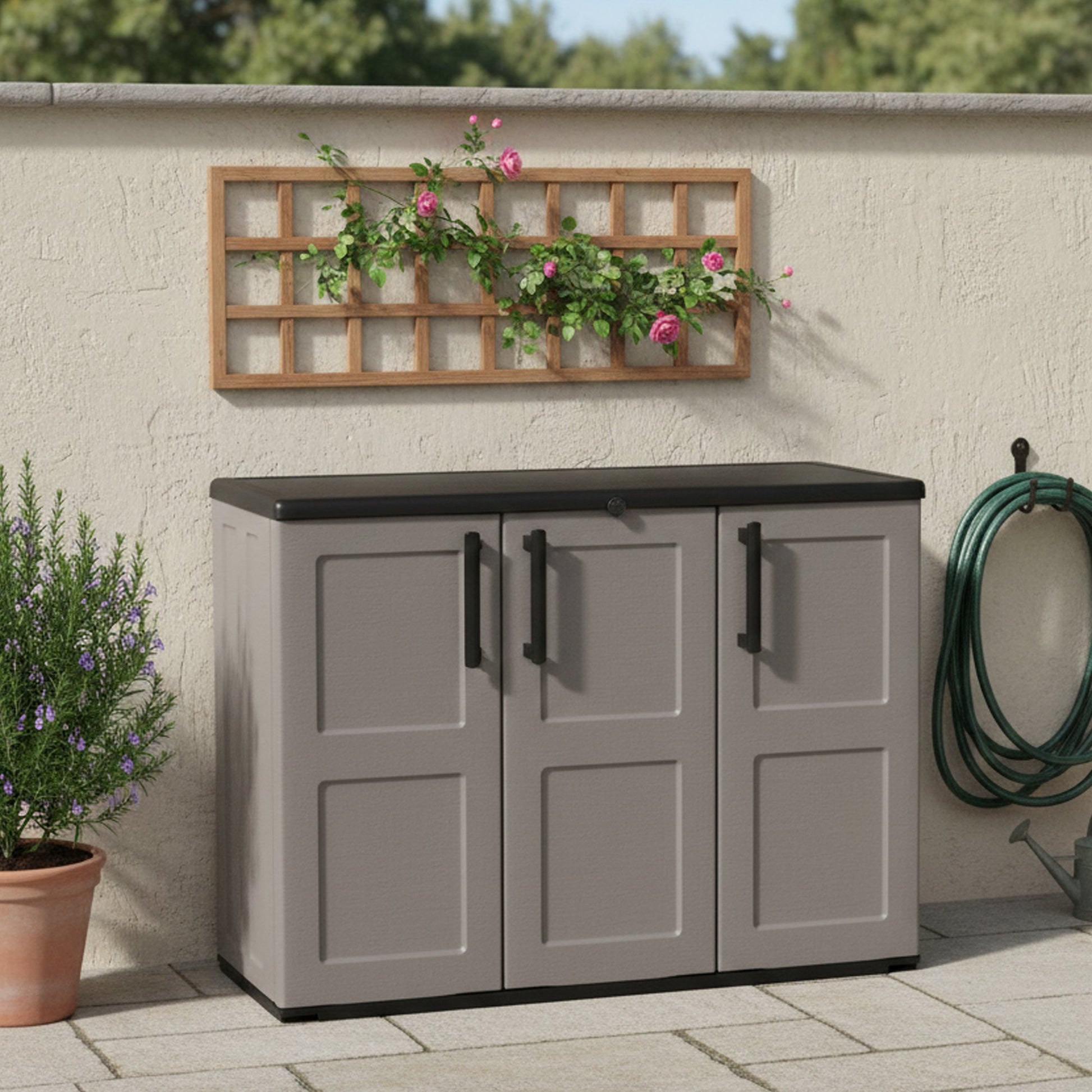 Mobile da Giardino Aranka, Armadio da Esterno 2 Ripiani Made in Italy, 37x102x84h cm Grigio