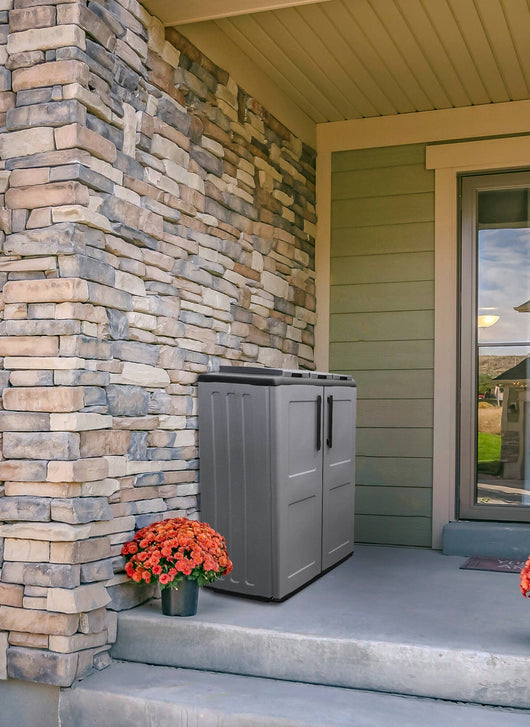 Armadio portarifiuti da esterno o Artan, Mobile porta 3 sacchi a 2 ante, 100% Made in Italy, cm 68x37h84, colore Grigio