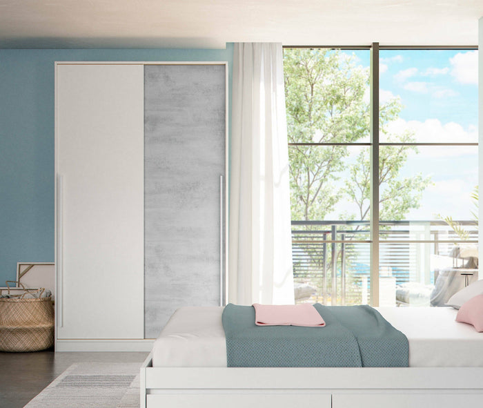Guardaroba Aristode, Armadio per camera da letto a 2 ante scorrevoli, Mobile con barra appendiabiti e 3 ripiani, cm 120x50h200, Cemento e Bianco