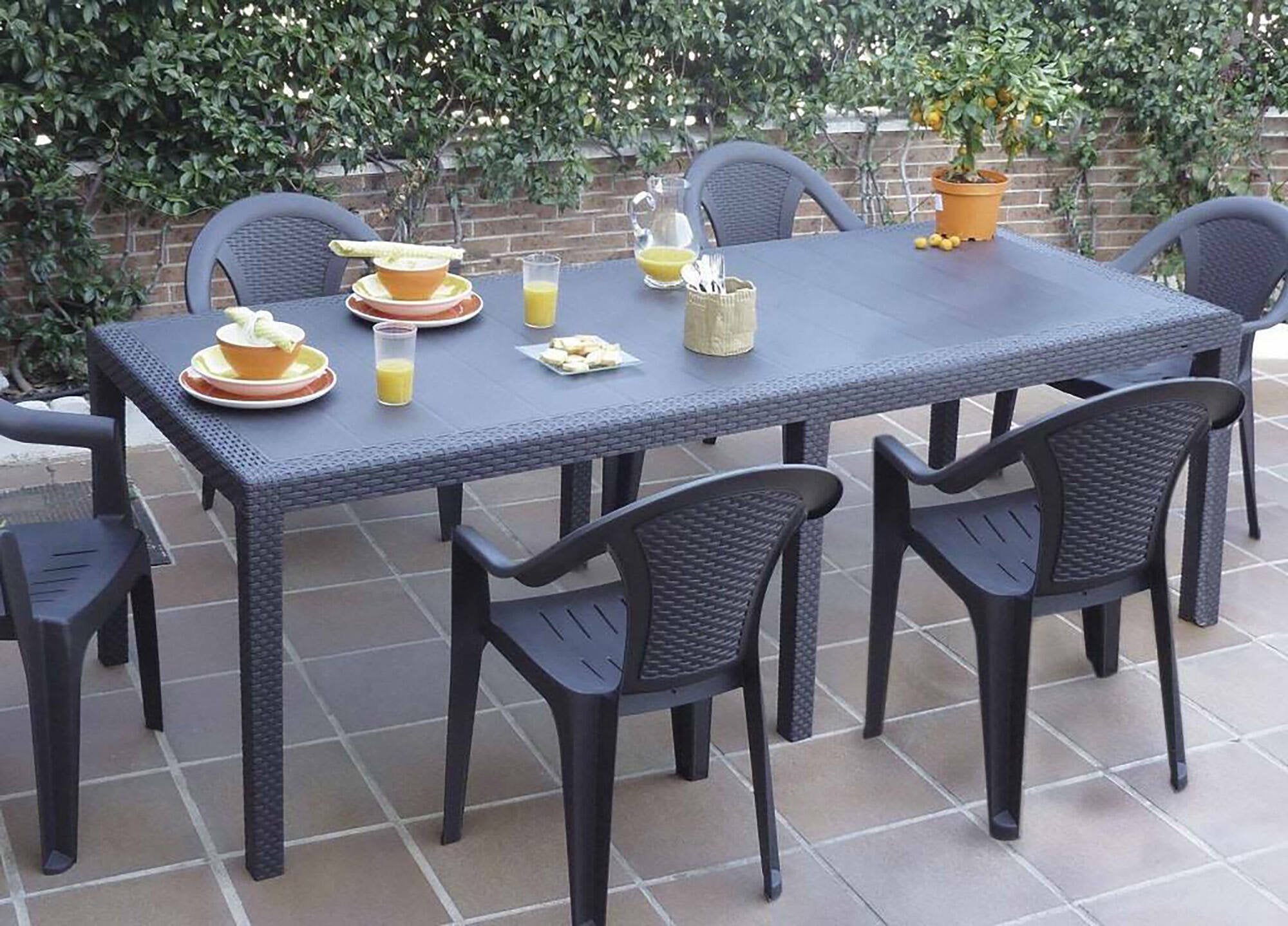 Tavolo da esterno Dmains, Tavolo rettangolare allungabile da pranzo, Tavolo da giardino estensibile multiuso, 100% Made in Italy, Cm 150x90h72, Antracite