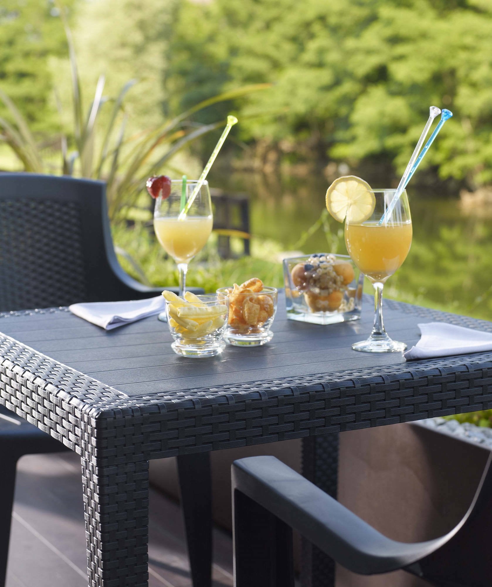 Angelico, Tavolo da Esterno 4 Posti Made in Italy, 79x79x72h cm Nero Antracite