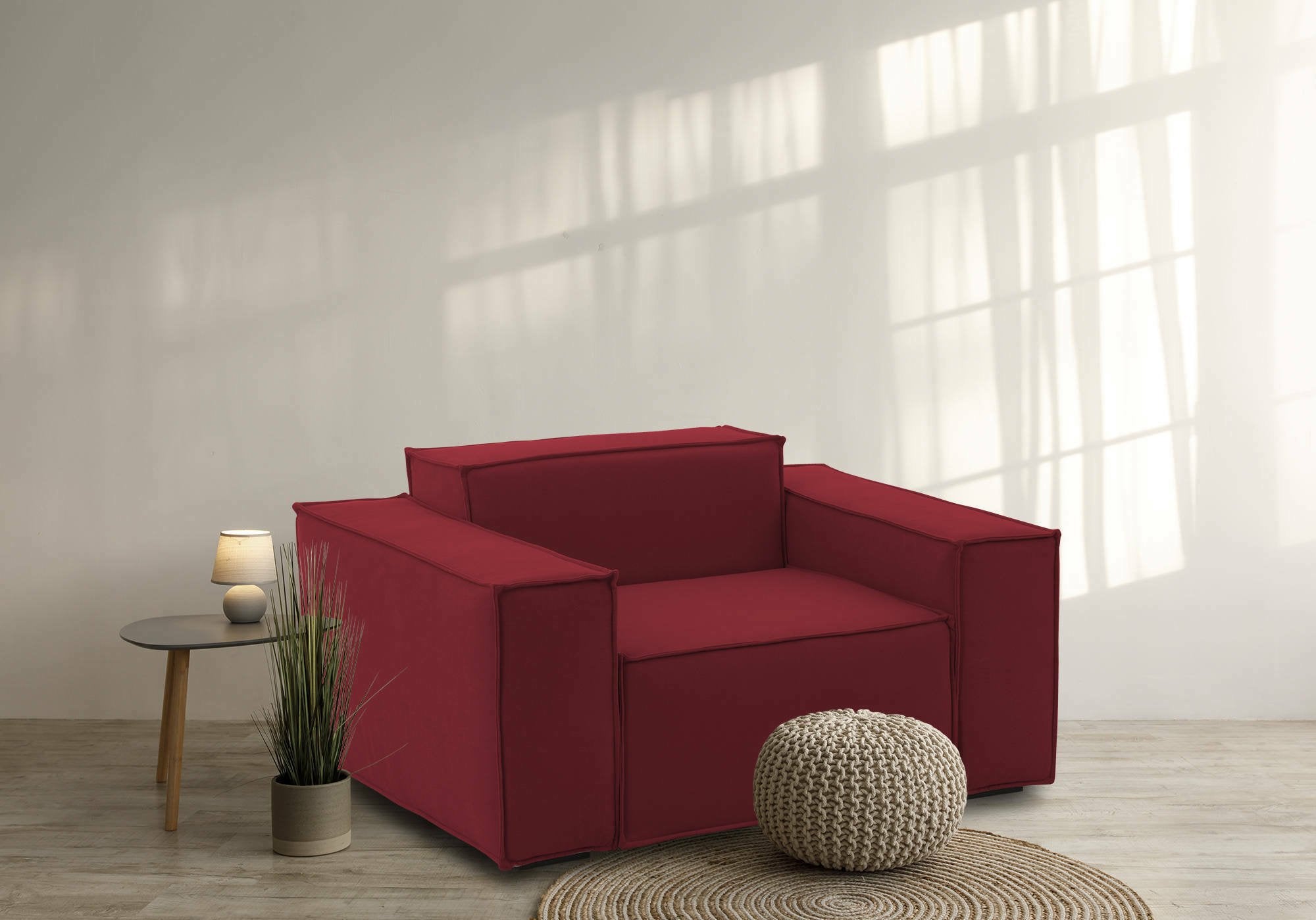 Poltrona Leonia, Poltrona da salotto, 100% Made in Italy, Poltroncina relax in tessuto imbottito, Cm 140x95h70, Rosso