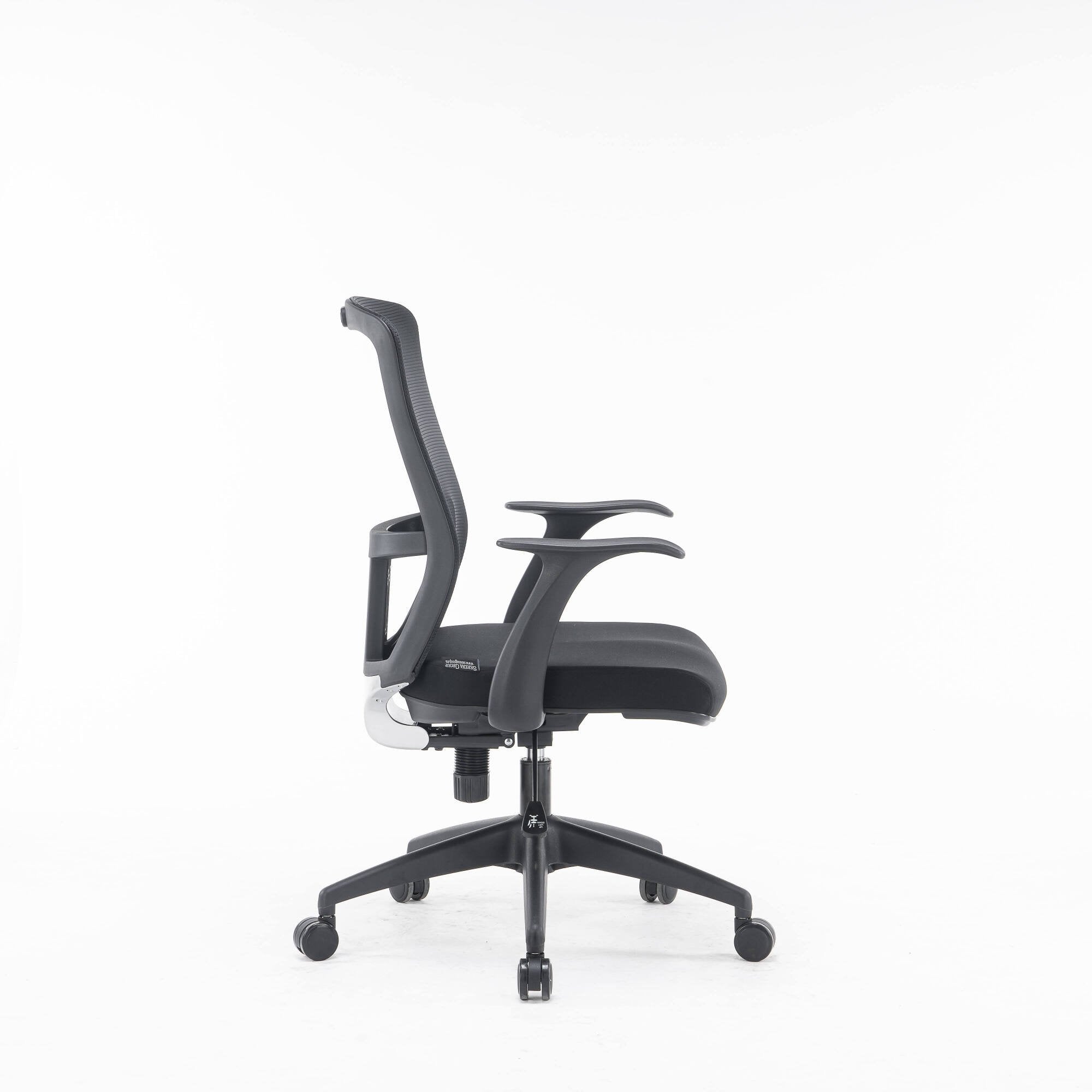 Sedia da ufficio Barzio, Poltrona operativa a rete con braccioli, Seduta ergonomica da ufficio, 60x64h98/108 cm, Nero