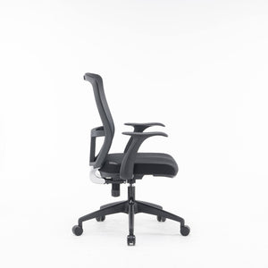 Sedia da ufficio Barzio, Poltrona operativa a rete con braccioli, Seduta ergonomica da ufficio, 60x64h98/108 cm, Nero