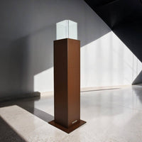 Camino a bioetanolo Jakarta, Caminetto ecologico, Focolare senza fumo, Riscaldatore ad etanolo, Made in Italy, 20x20 h110 cm, Ruggine