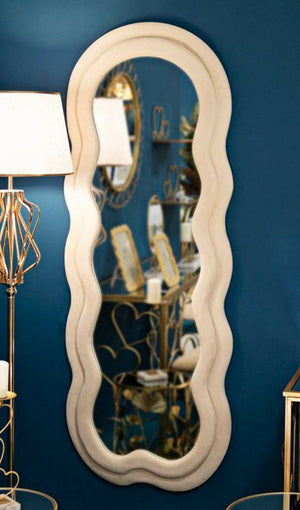 Specchio Marylin, Specchiera, Articolo d'arredo a muro, Decorazione con specchio, 60x4 h160 cm, Crema