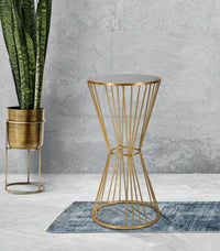 Tavolino da salotto Agnes, Tavolo basso da caffè, Portariviste per divano, Ripiano da soggiorno, 40x40 h80 cm, Oro