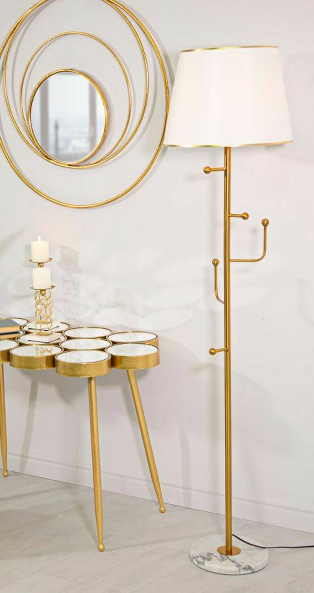 Lampada da terra Tano, Luce da terra, Lampada da pavimento, Lampada a stelo, 41x41 h173 cm, Bianco e Oro