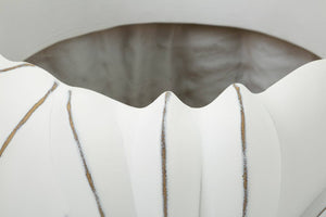 Vaso Bovezzo, Complemento d'arredo, Articolo decorativo, Accessorio d'arredo, 35x35 h24 cm, Bianco