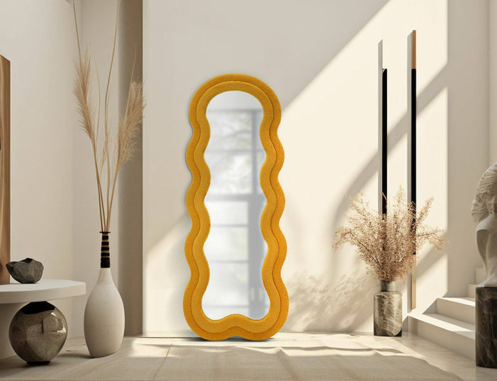 Specchio Bottarone, Specchiera, Articolo d'arredo a muro, Decorazione con specchio, 40x4 h160 cm, Ocra