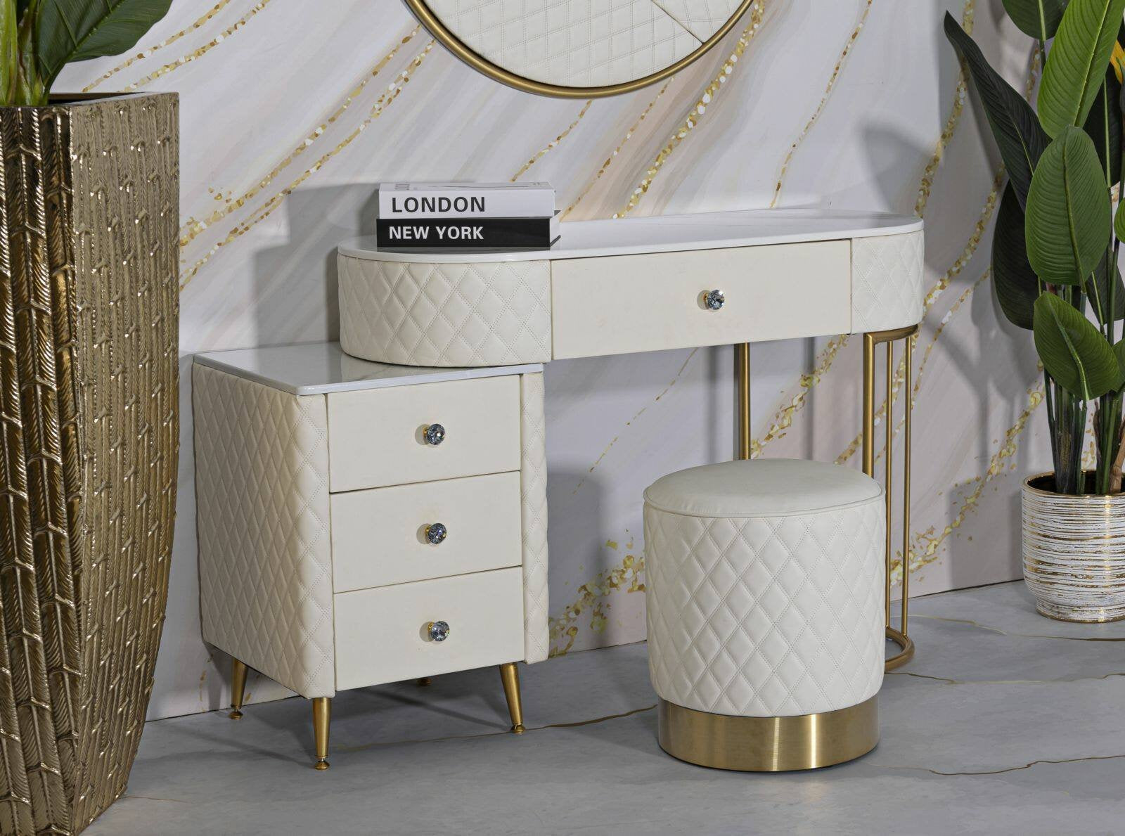 Toeletta Guidobono, Tavolo da toeletta, Postazione da trucco, Mobile consolle, 120x40 h75 cm, Bianco e Oro