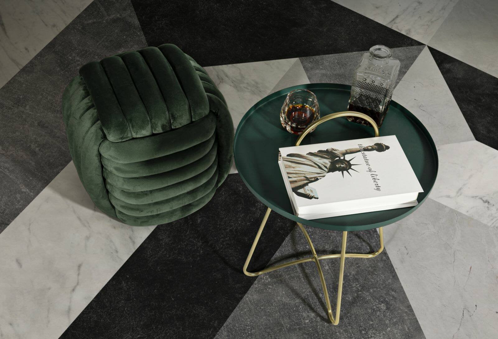 Pouf Bozzente, Poltrona multiuso, Scendiletto, Pouf poggiapiedi, 45x45 h45 cm, Verde