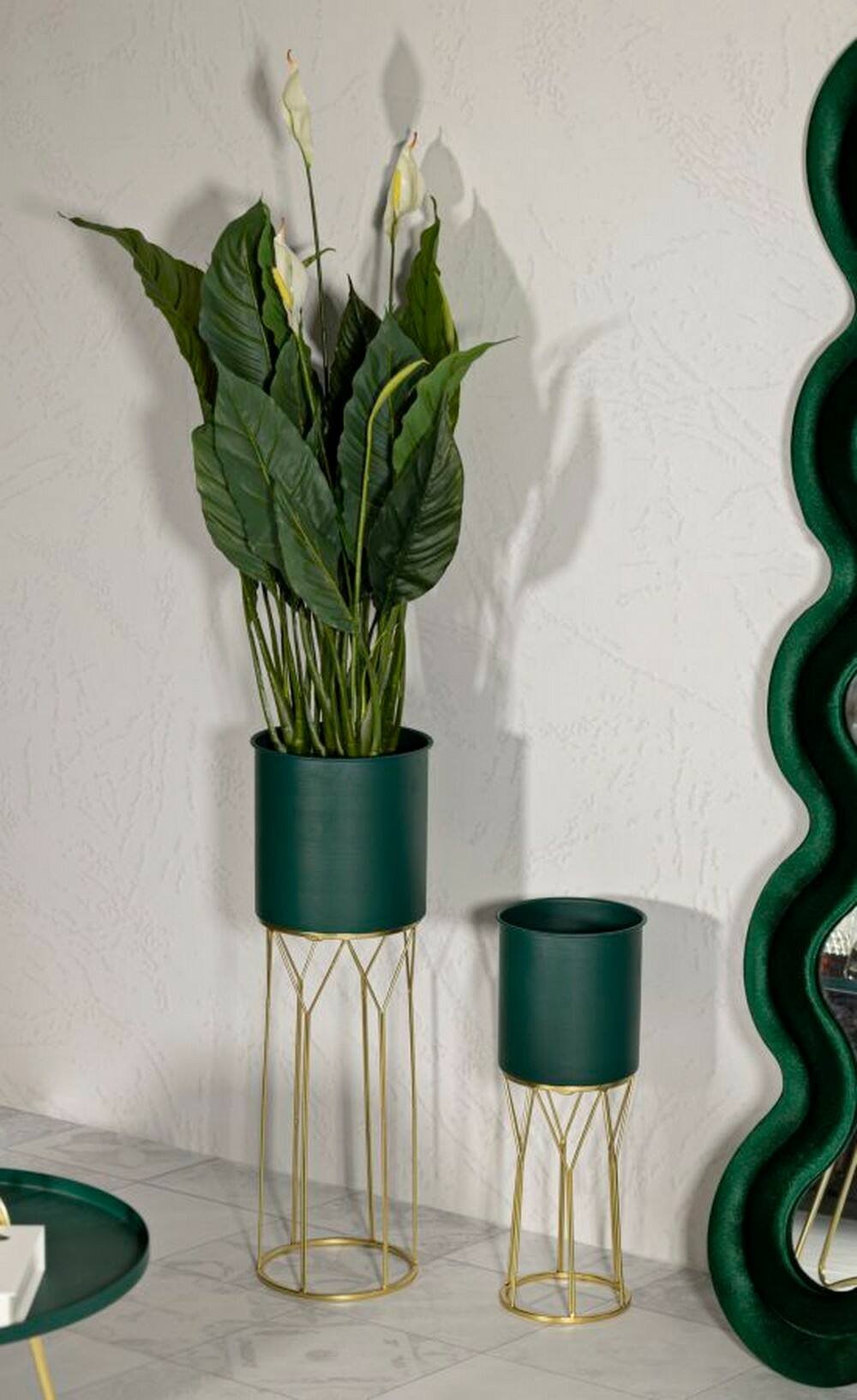 Set di 2 portavasi Parano, Complemento d'arredo, Articolo decorativo, Accessorio d'arredo, 23x23 h70 cm, Verde e Oro