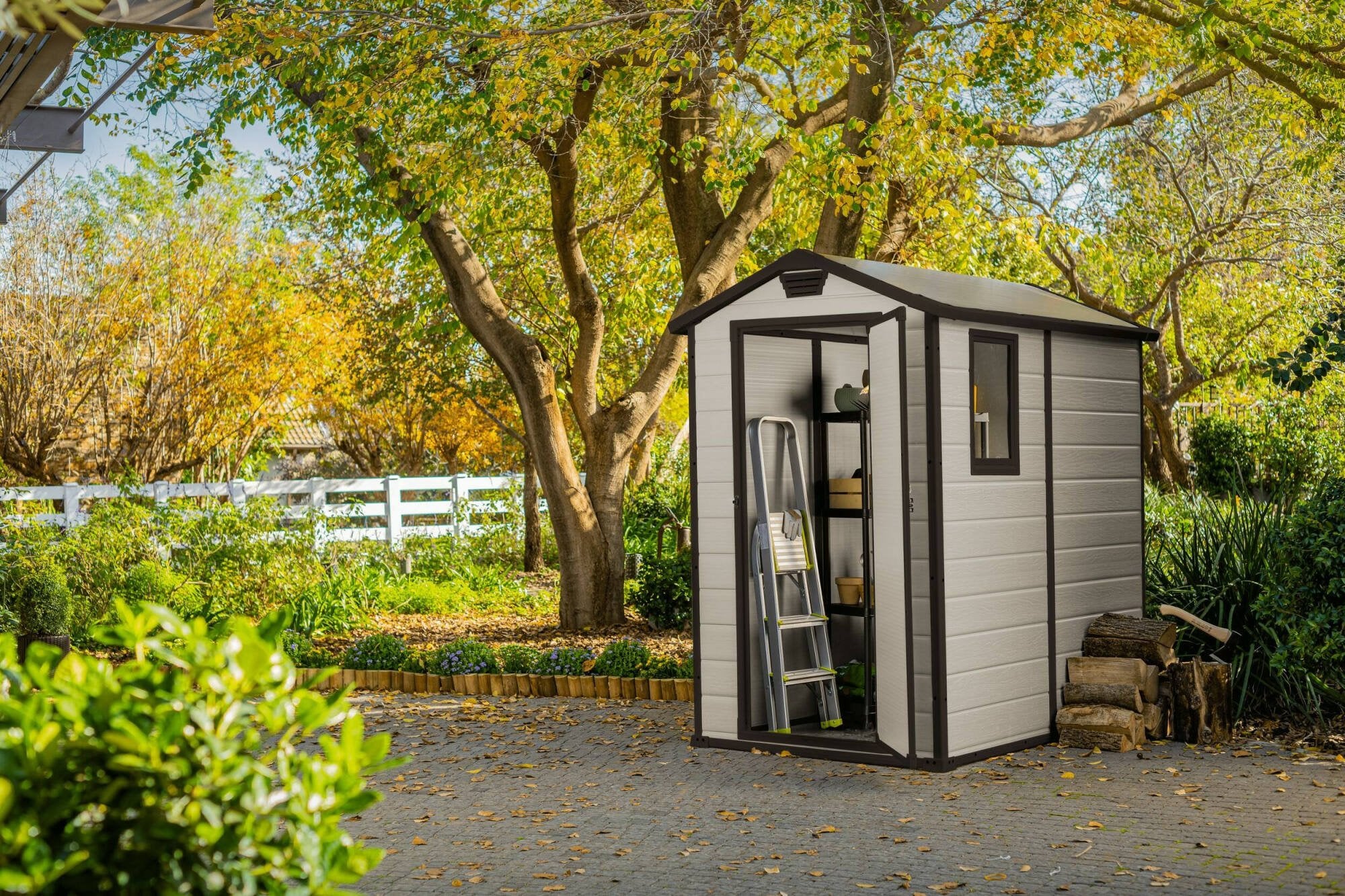 Casetta da giardino Cranbrook, Capanno da esterno, Rimessa da giardino, Ripostiglio per attrezzi, 130x192 h198 cm, Beige