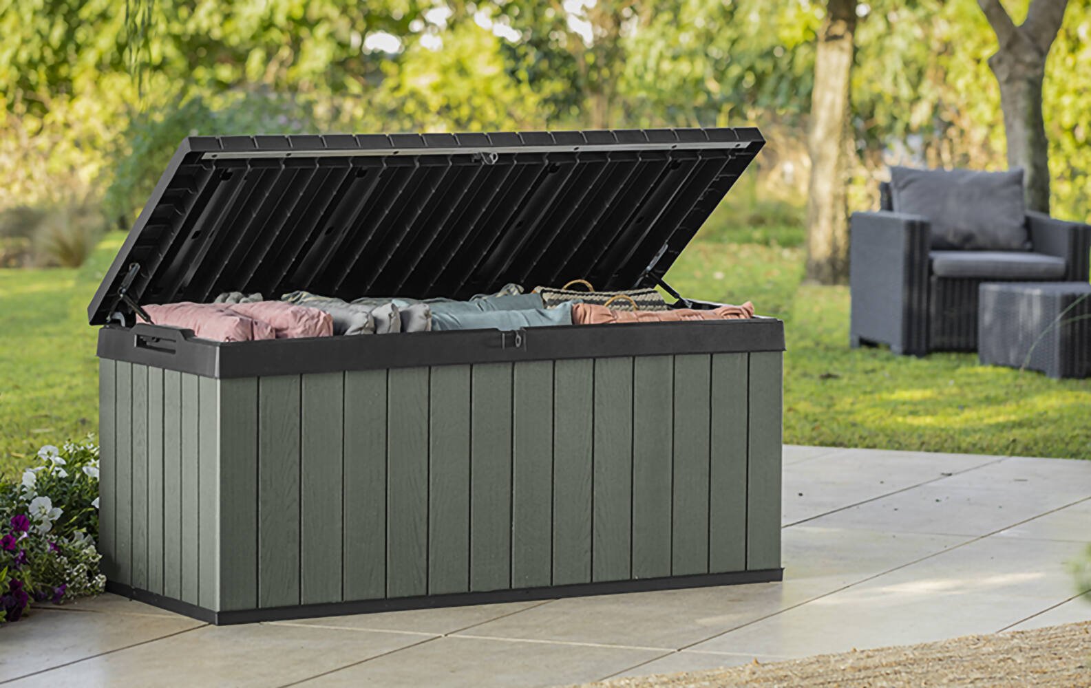 Cassapanca outdoor Montmagny, Baule da giardino, Contenitore da esterno, Panchina contenitore da esterno, 143x65 h64 cm, Verde