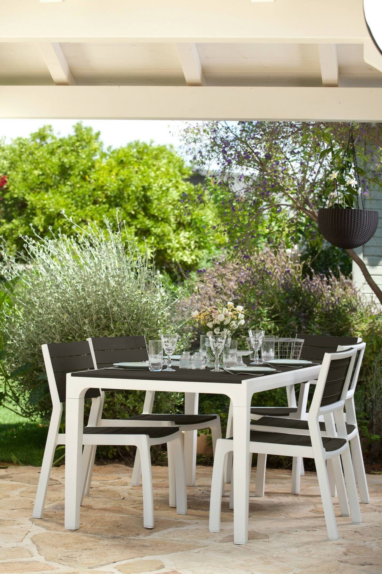 Tavolo da esterno Nanaimo, Base per picnic, Piano da pranzo da giardino, Banco outdoor multiuso, 160x90 h74 cm, Bianco e Grigio scuro