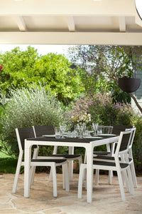 Tavolo da esterno Nanaimo, Base per picnic, Piano da pranzo da giardino, Banco outdoor multiuso, 160x90 h74 cm, Bianco e Grigio scuro