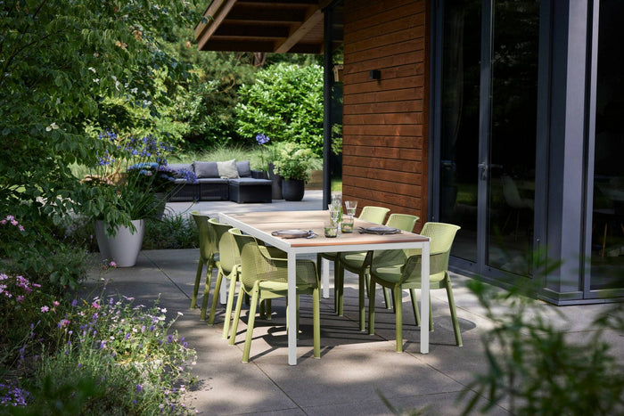 Tavolo da esterno Sarnia, Base per picnic, Piano da pranzo da giardino, Banco outdoor multiuso, 200x95 h75 cm, Rovere e Bianco