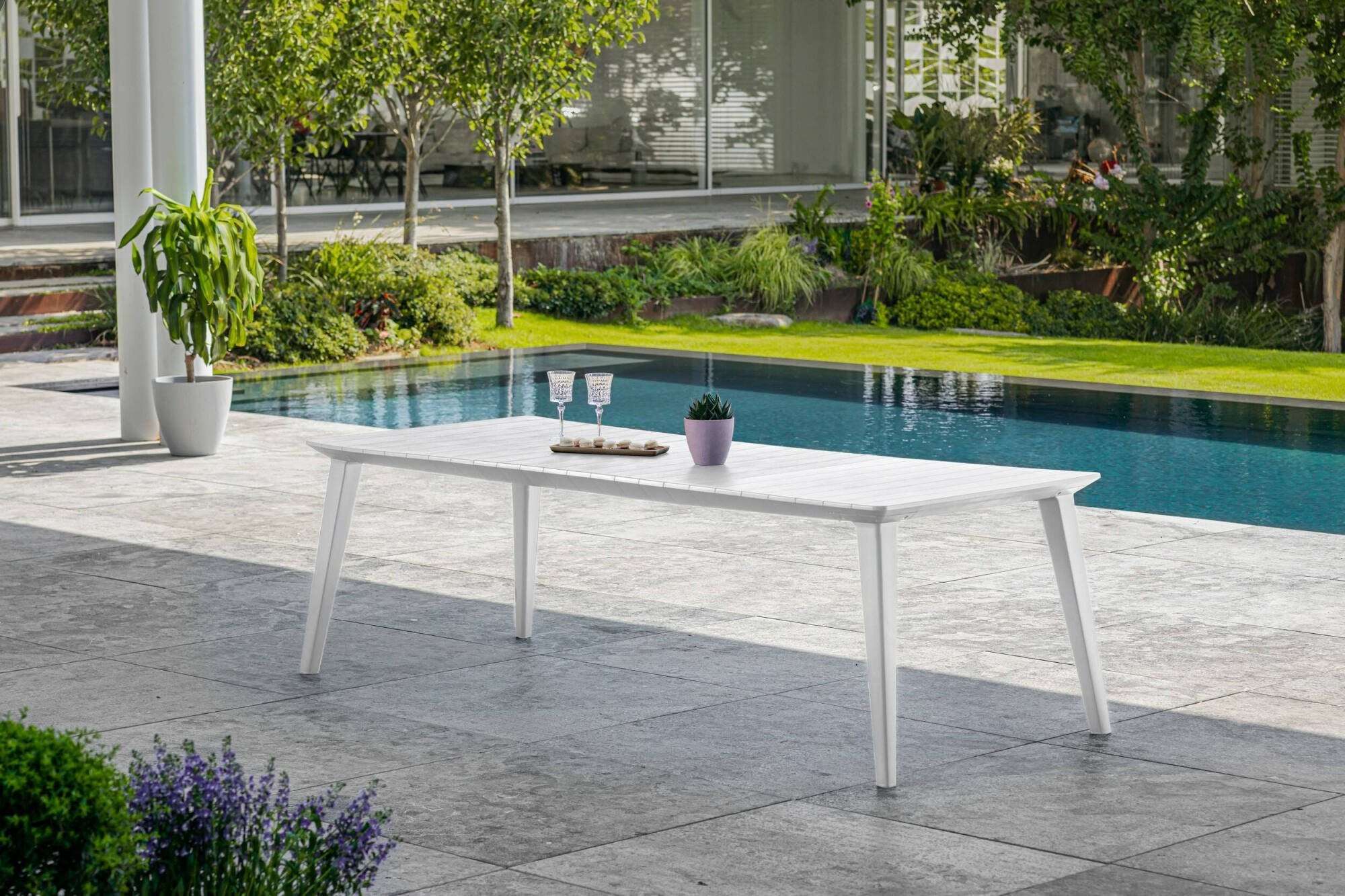 Tavolo da esterno Camrose, Base per picnic, Piano da pranzo da giardino, Banco outdoor multiuso, 235x98 h74 cm, Bianco
